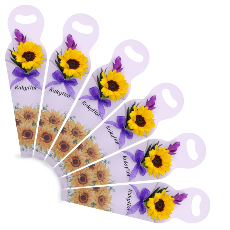 Sunflower and foliage pack of 6 cones