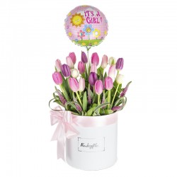 Box de 20 tulipanes pasteles con globo niña.