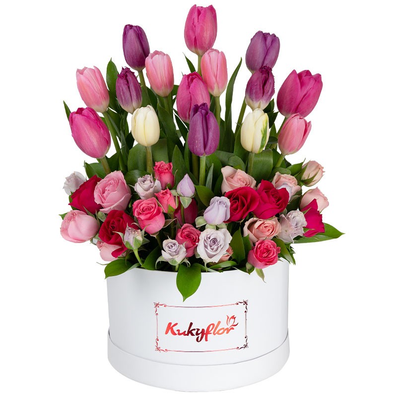 Box  bajo con 15 tulipanes variados y 6 minirosas variadas