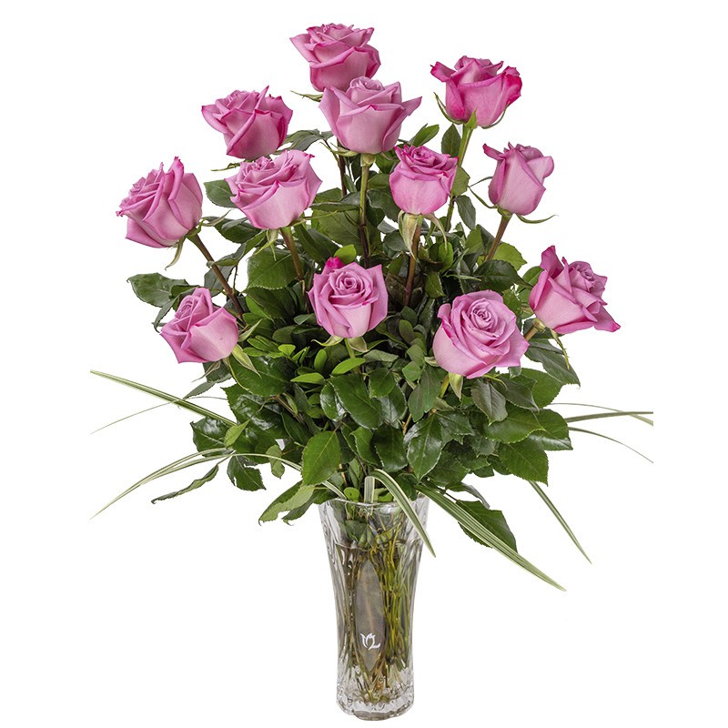 Arrangement of 12 roses in a vase