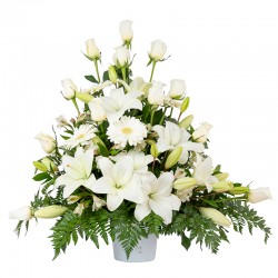 Arreglo de Rosas, Lilium y Gerberas en Base de Cerámica para funerales