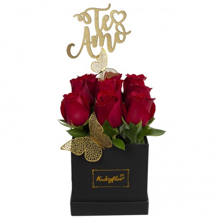 Box of 9 roses with topper