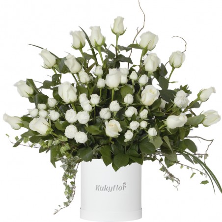 Rosas y Mini rosas Blancas en Box