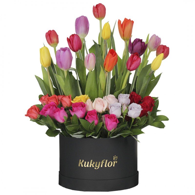 Sombrerera de tulipanes  y mini rosas de colores