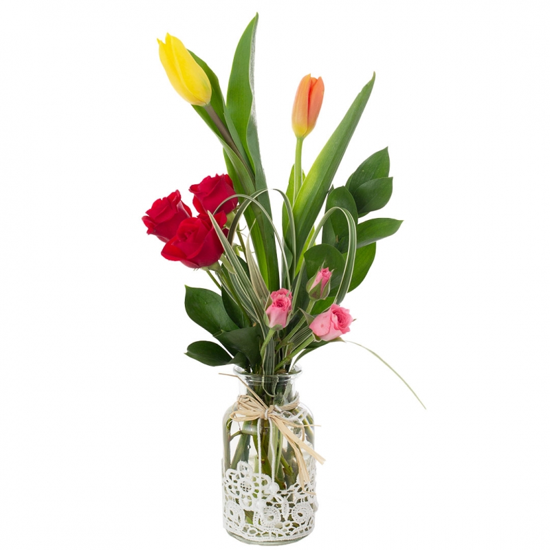 Tulip arrangement with mini roses