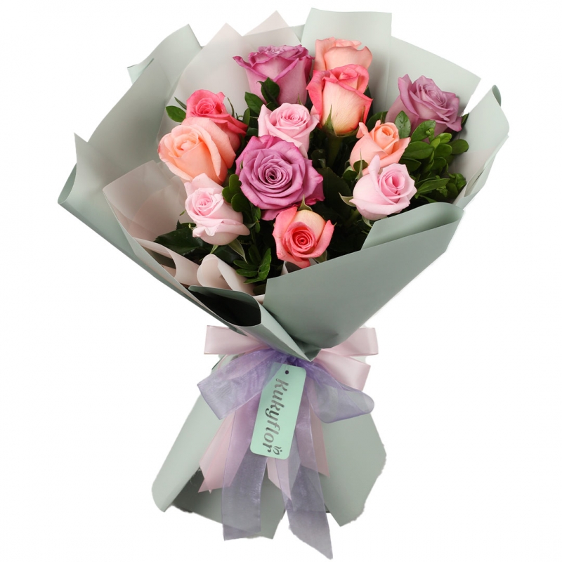 Bouquet of 12 roses D