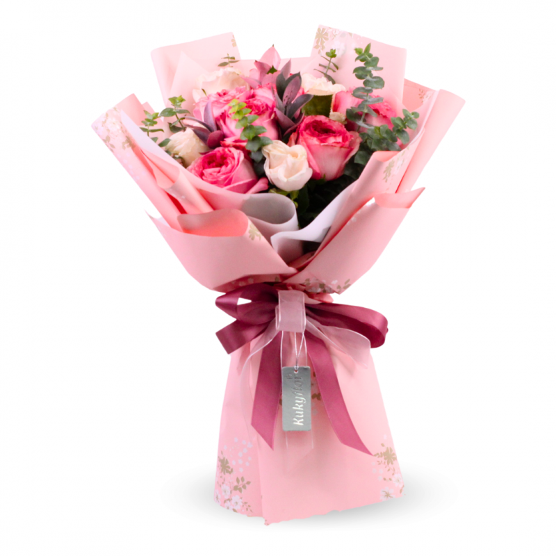 Ramo de 12 Rosas de Jardín Rosadas y Blancas
