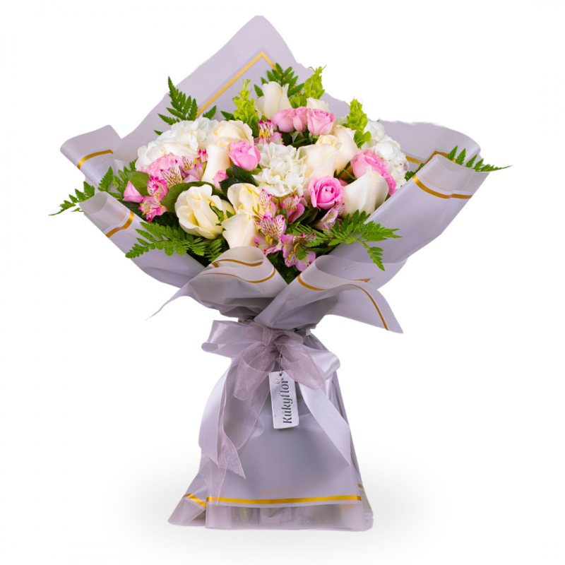 Ramo de 12 Rosas Blancas y Minirosas