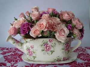 tetera-vintage-flores-arreglo-floral-decoracion