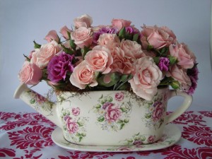 tetera-vintage-flores-arreglo-floral-decoracion