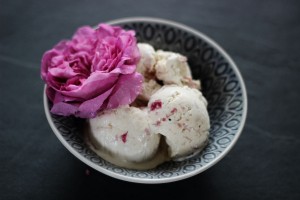 rose-petal-ice-cream3