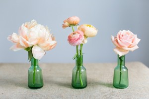 bloved-uk-wedding-blog-floral-diy-centrepiece-anneli-marinovich-4