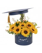 Flowers and Arrangements for Graduation. Corsage for Promotion